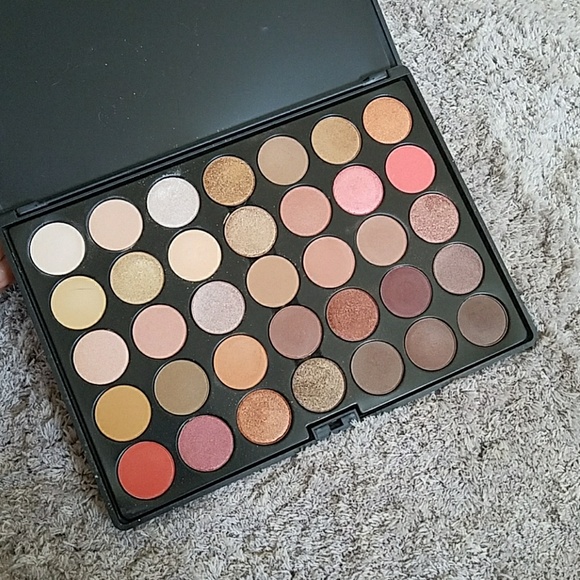Crown Other - Crown Rose Gold 35 Shade Eyeshadow Palette
